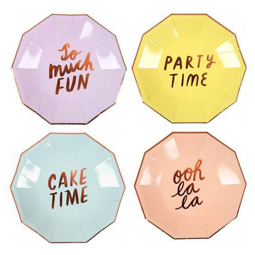 Petites Assiettes Typo